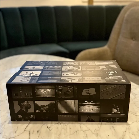 NIKE LABRON 7 Fairfax Away (2020) Red, Black & Gold - Picture 10 of 14